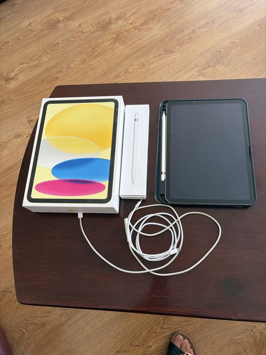Ipad 10 generacji i apple pencil w komplecie