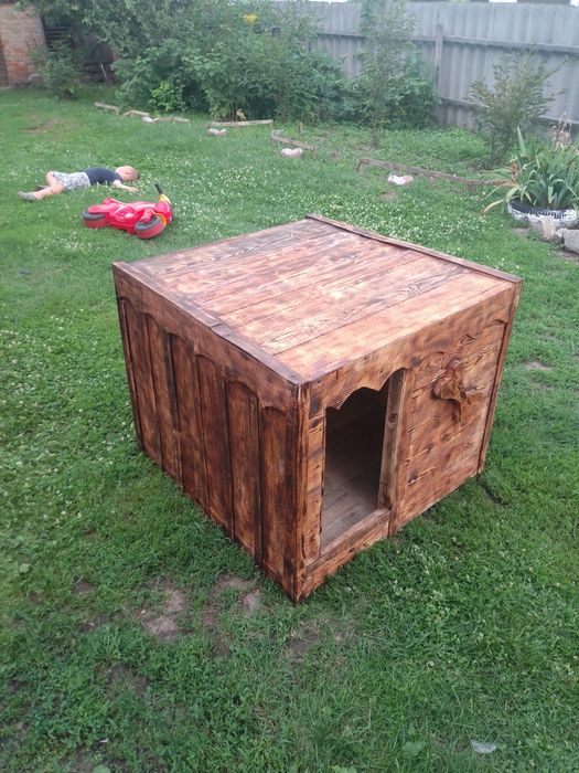 Будка  для собаки