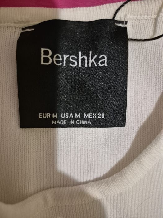 Vestido Berska novo