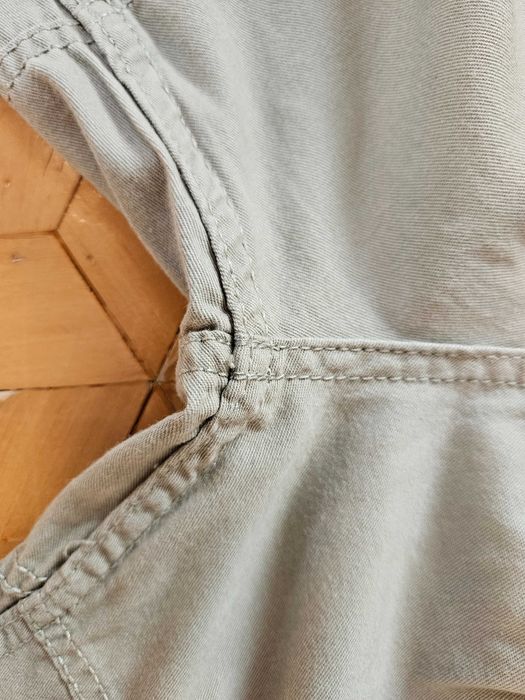 Spodnie na wiosnę i lato- Cropp 34