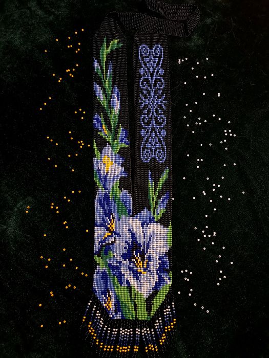 чокер, гердан, браслети