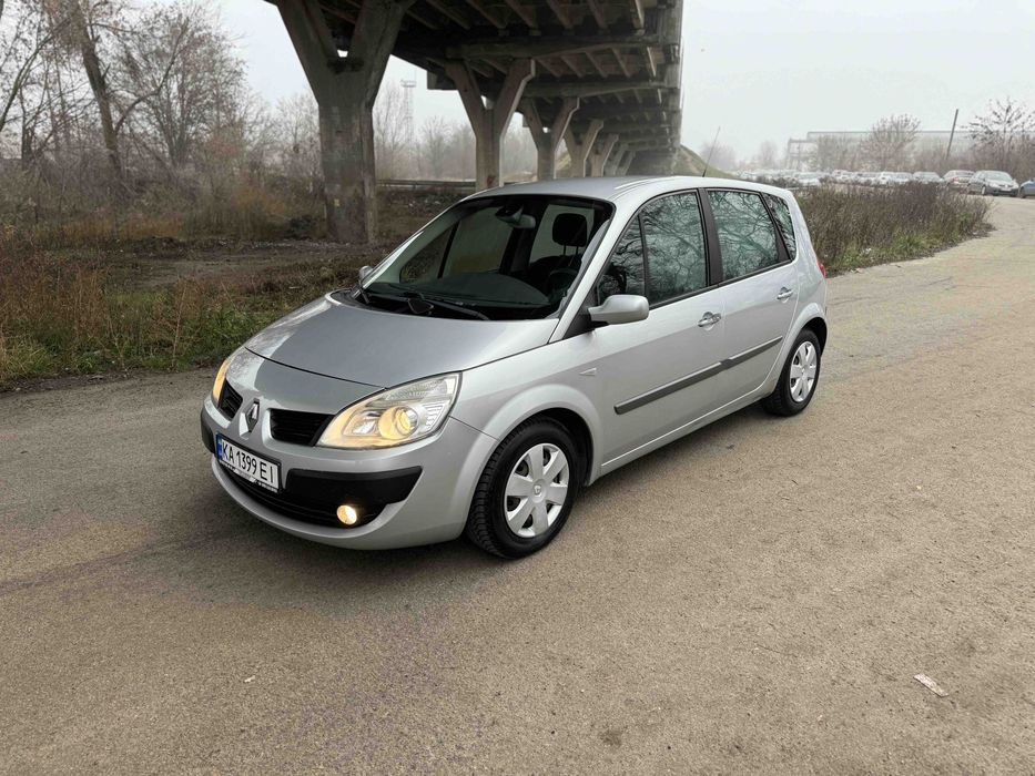 Продам Рено Меган Сценки 2007год