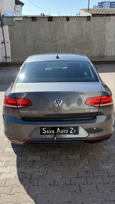 Житомир VW Passat B8 SE 2016 дизель автомат праве кермо в Житомирі