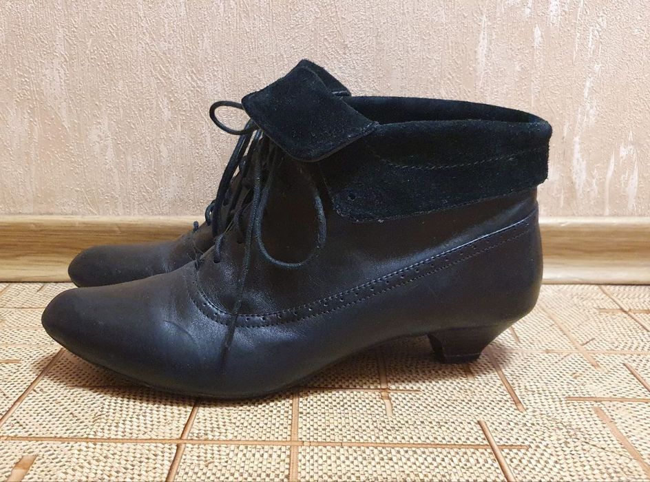 Продам Ботинки Clarks