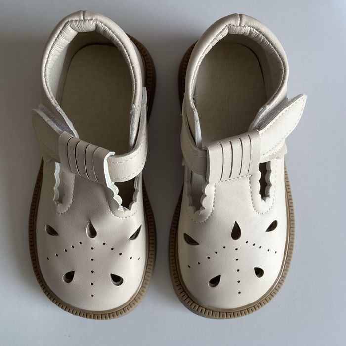 Туфлі дитячі