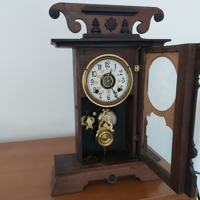 Relógio antigo - mais de 50 anos