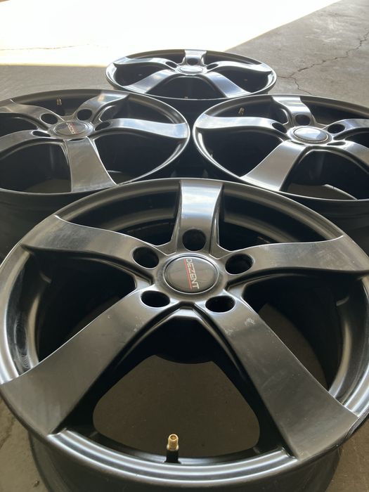 Alufelgi 16’ Cali 5x114,3 Nissan Yuke, Hyundai, Toyota