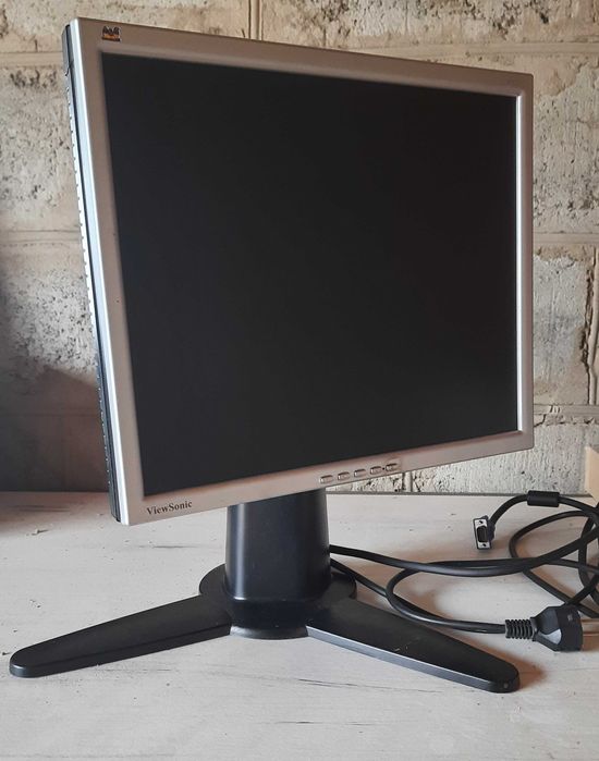 Монитор View Sonic VP171s