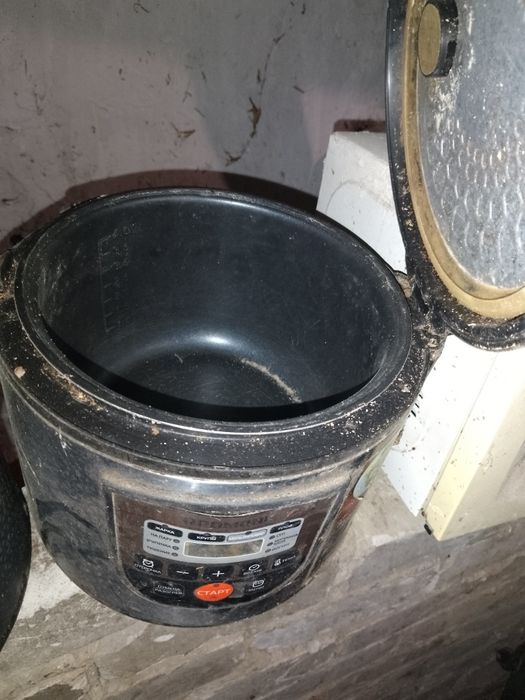 Мултиварка неробочі