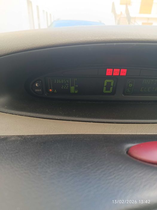 *Citroen Xsara Picasso 2001 - Gasóleo - Económico  - Negociável*