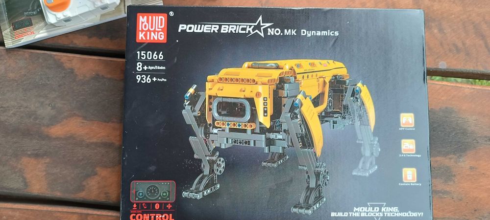 Robot Pies zdalnie sterowany MouldKing lego aplikacja pilot mould king
