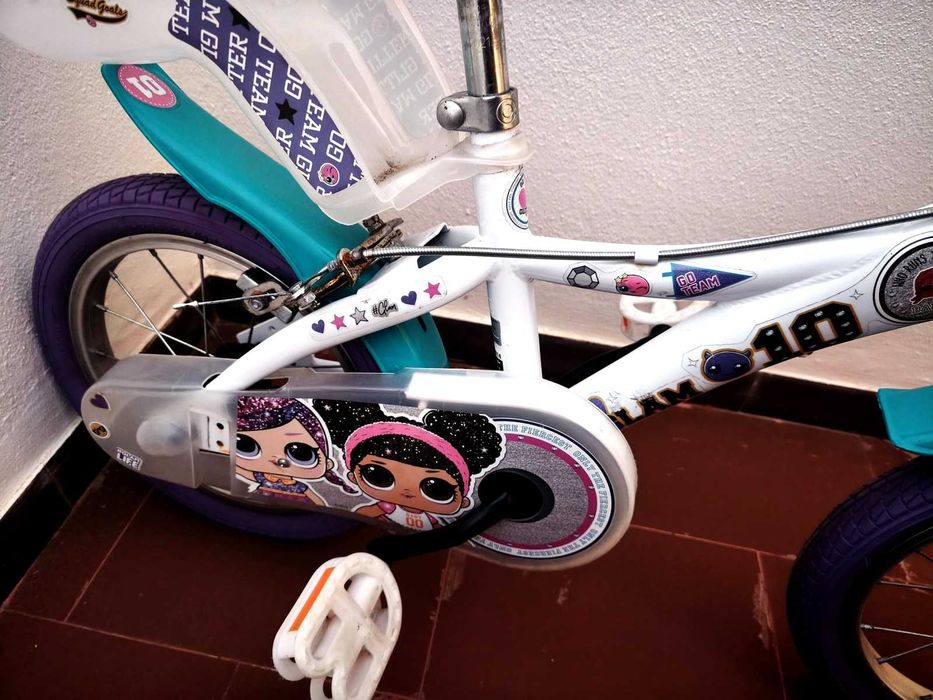 Bicicleta infantil LOL Surprise 16" com rodinhas