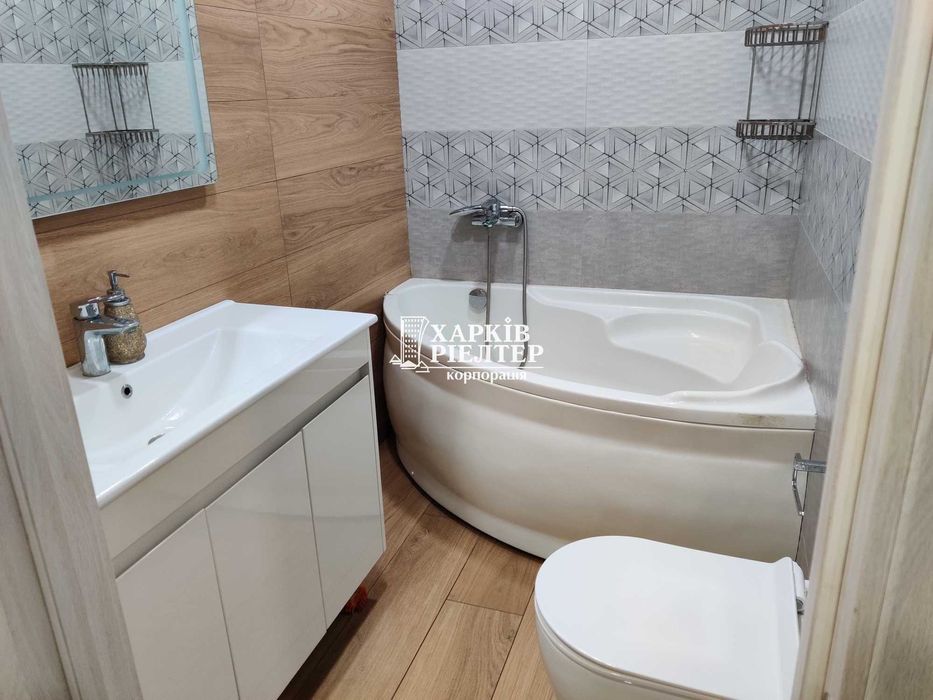 10m 2 квартира новострой Роганский жм метро Индустриальная 72м2