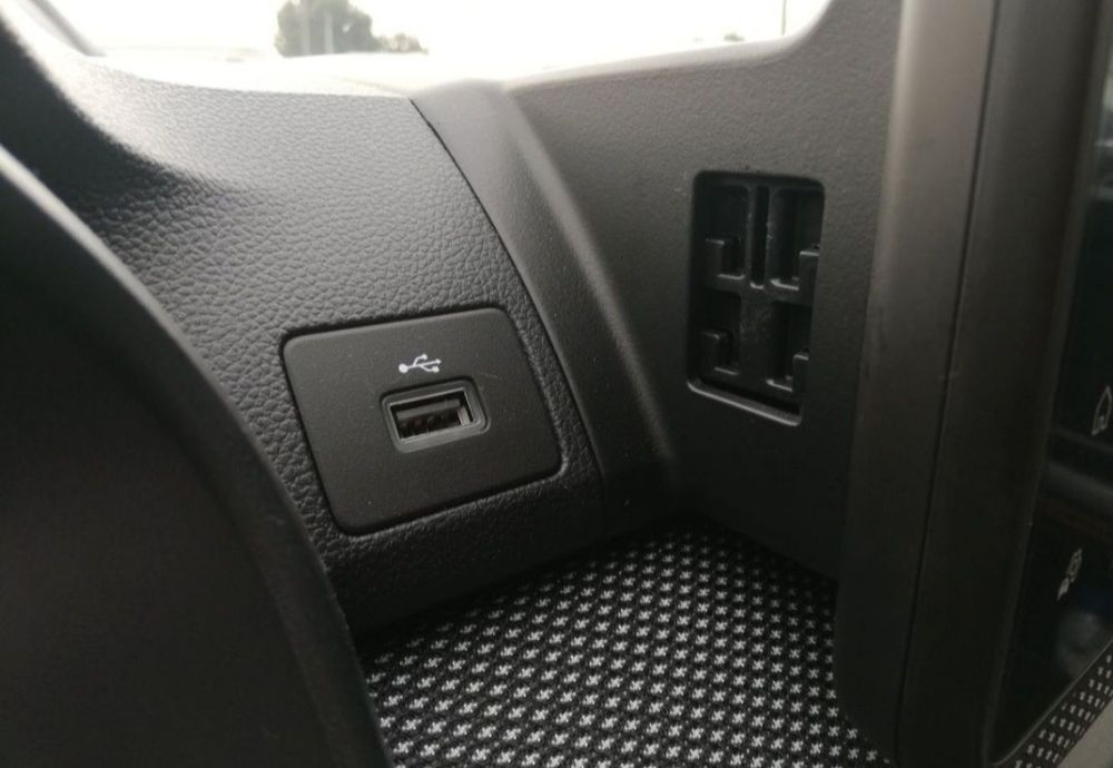 Suporte telemóvel Dacia novo e original