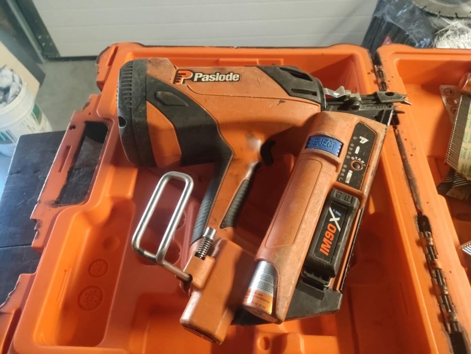 Gwoździarka gazowa Paslode IM90Xi - GOTOWA DO PRACY