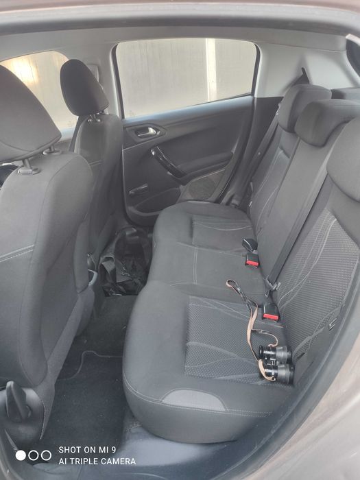 Peugeot 208 1,2 vti 2014r.
