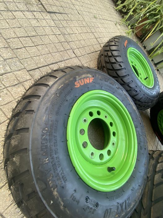 Jantes originais kawasaki com pneus estrada