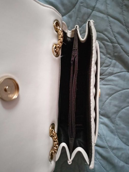 Jasnobeżowa torebka