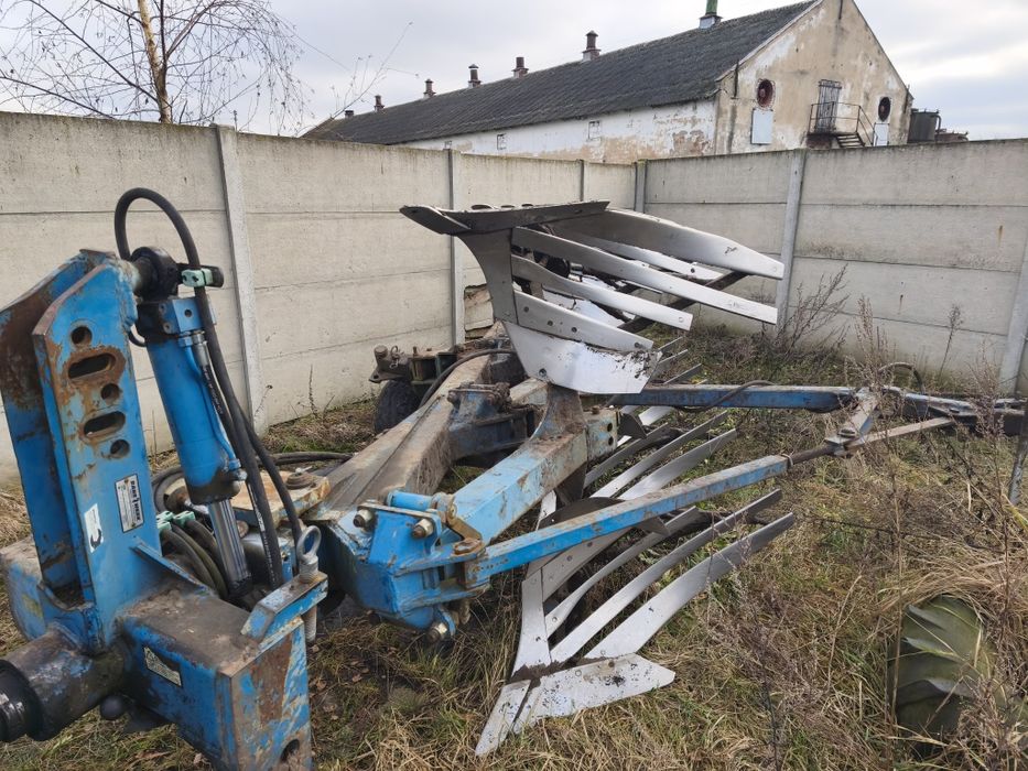 Pług Rabe Werk 4 Skiby + wał kambela