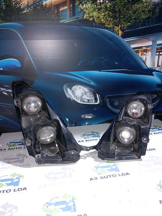 Ótica esquerda e direita Smart Roadster