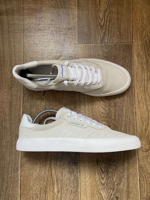 Кросівки Adidas 3MC Crystal