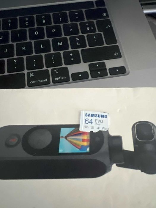 Câmera com Estabilizador Gimbal PALM 2 Pro + Cartão 64GB