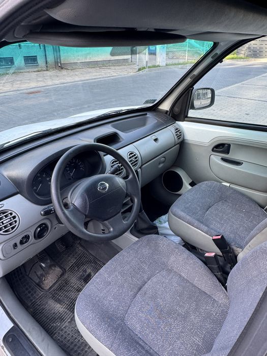 Nissan kubistar - kopia renault kangoo