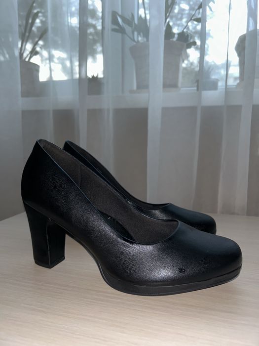 Туфлі, туфли на каблуке