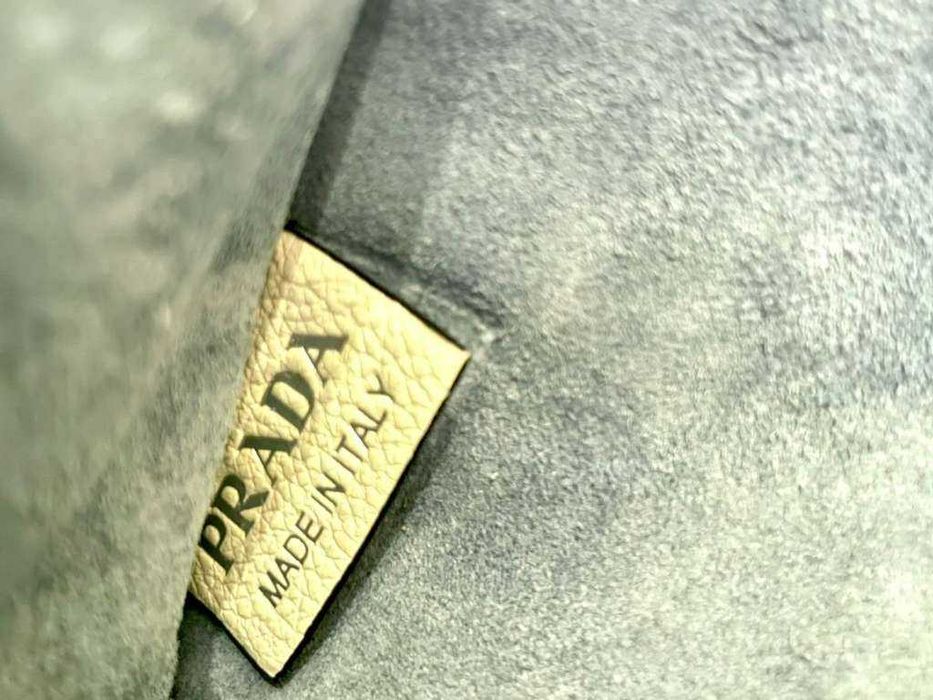 Oryginalna torebka Prada Cahir Limited Edition