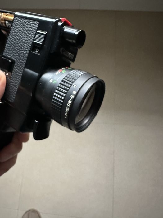 Câmera Cânon 310 XL  ( super 8) + bobine Kodak vision3 200T