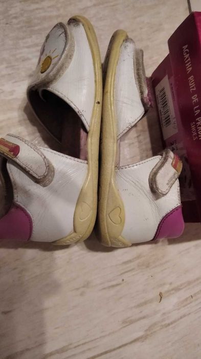 Босоніжки Agatha Ruiz De La Prada р24 устілка 15,5 см