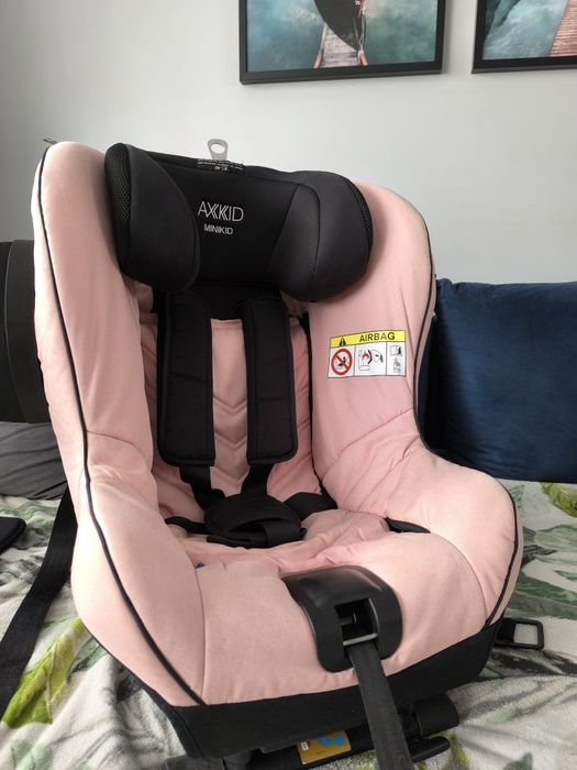 Fotelik samochodowy Axkid Minikid 9-25kg