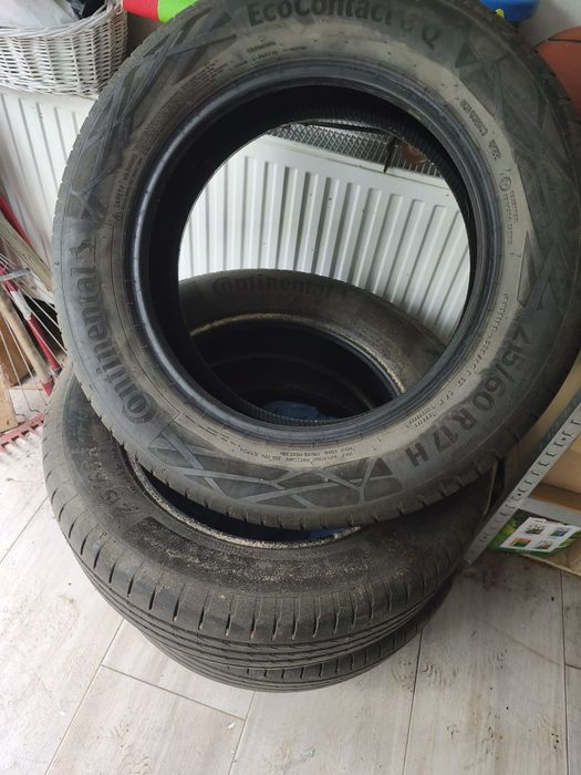Opony letnie Continetal 17 215x60