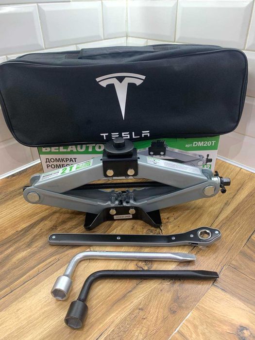 Домкрат Тесла Tesla 3, Y, X, S