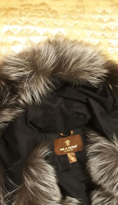 Пуховик(парка)жіночий