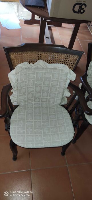 Cadeiras e Sofá de Verga