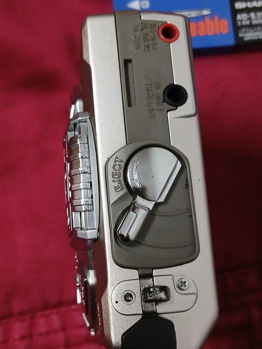 Leitor Minidisc Sharp antigo