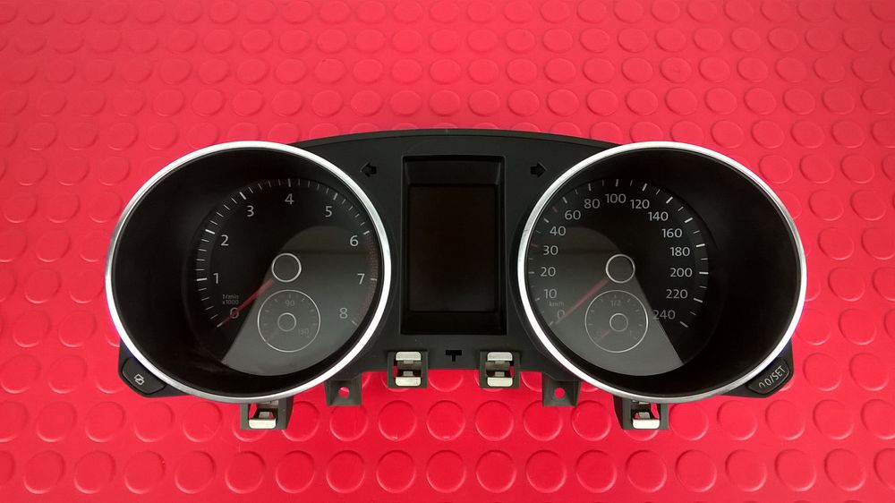 Quadrante / Painel de Instrumentos - VW GOLF VI (5K1)