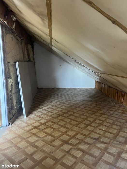 Przestronny bliźniak 146m2 z potencjałem do adaptacji, Sobieskiego