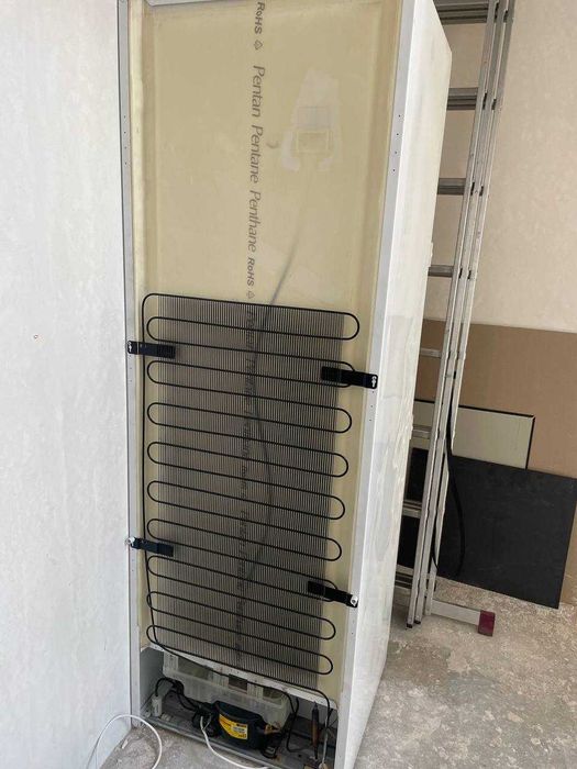 Продам морозильну шафу Gorenje