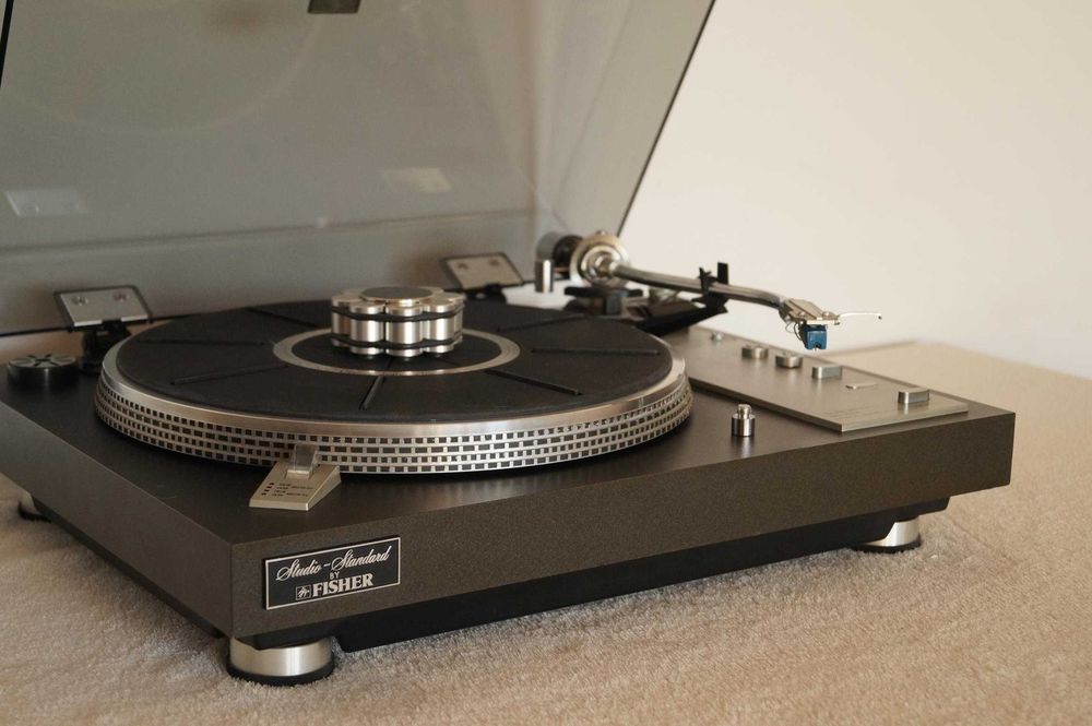 gramofon Fisher MT- 6225