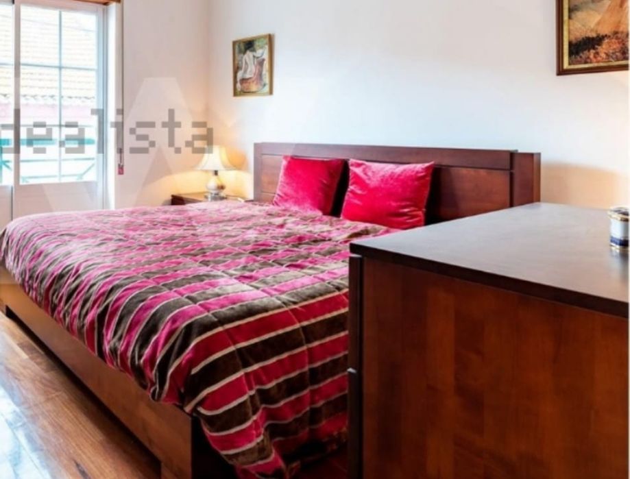 Quarto de casal em cerejeira