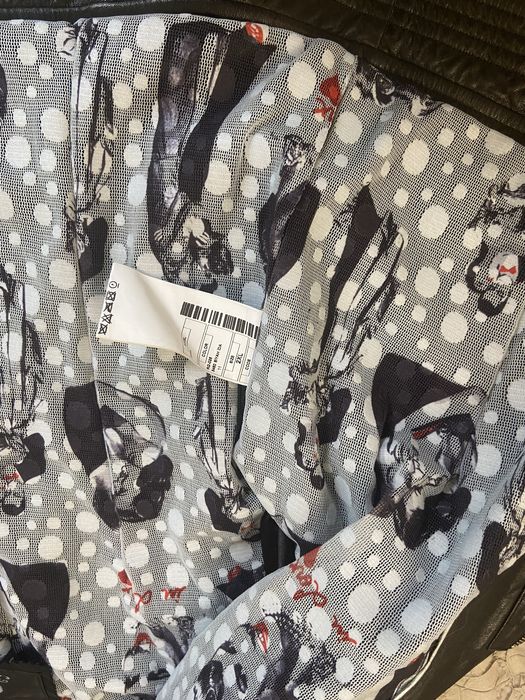 Жіноча шкіряна куртка