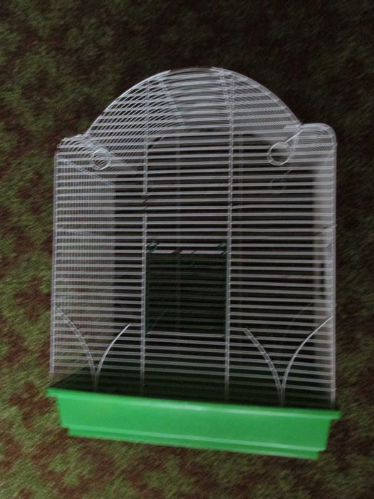 Клетка для птиц,грызунов б/у 62х45х28см.