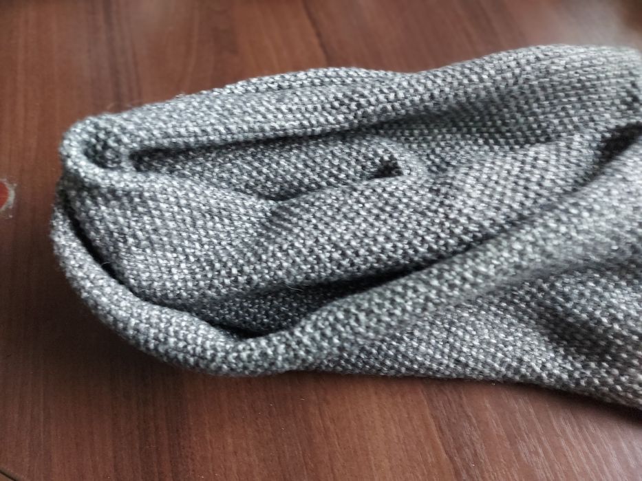 Зимові шапки,рукавиці,хомут.