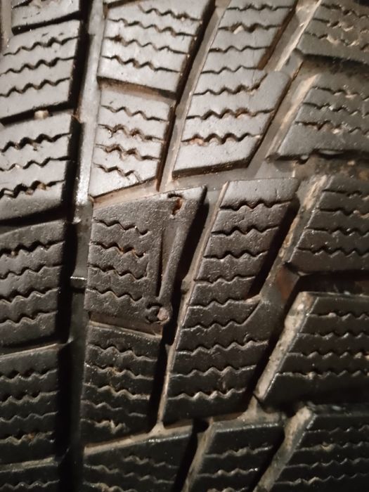 Продам резину на 13