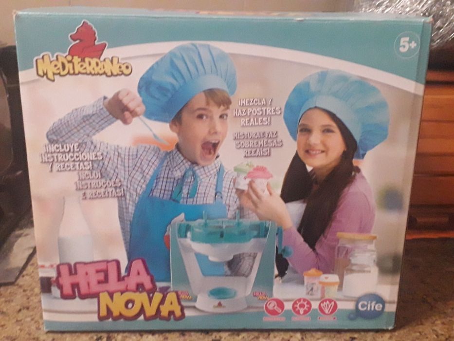 ice cream maker424128455409018881