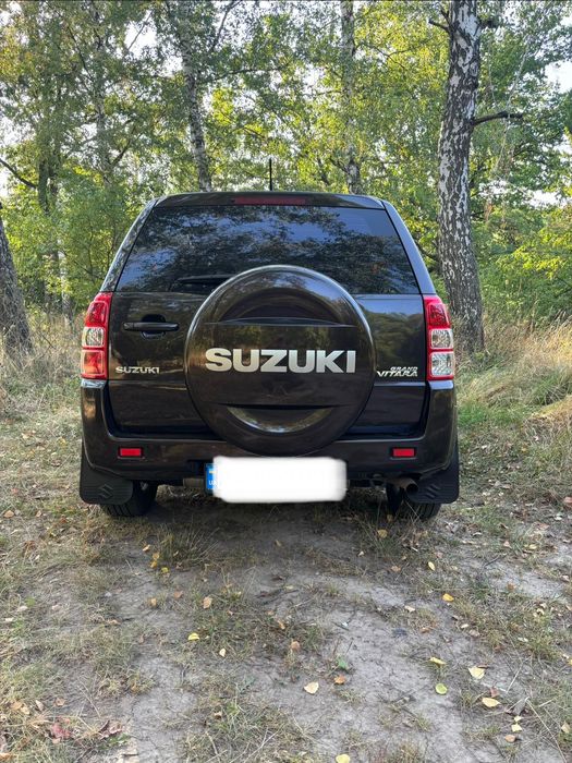 Продам Suzuki Grand Vitara 2014
