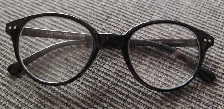 Loto Medic_Okulary ( +1 )_Klasyk_Czarne_Okazja