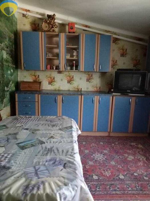 Велика гарна квартира у передмісті Одеси.  р9